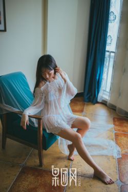 彭丹吃奶电影